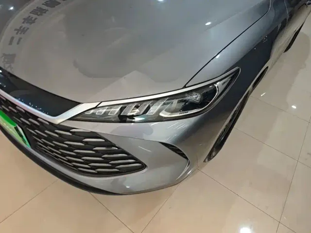 BYD Qin PLUS — Фото автомобиля 23