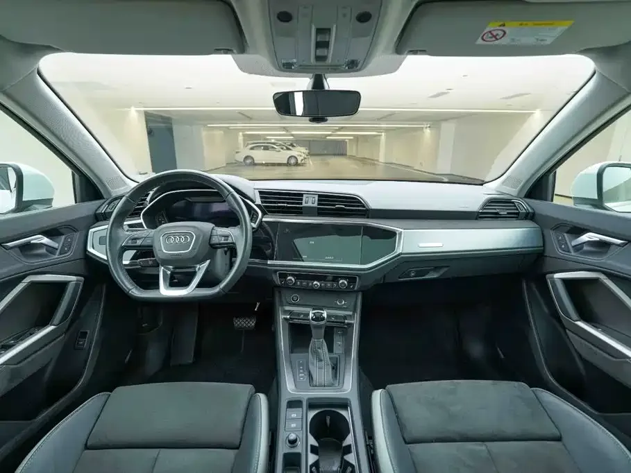 Audi Audi Q3 2023 35 TFSI Fashion Dynamic Model (1.5T) — Фото автомобиля 20