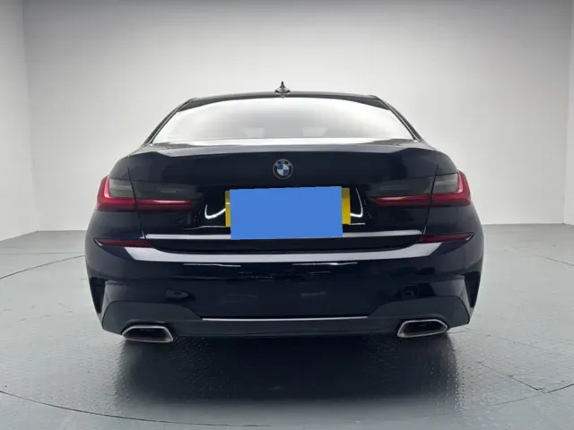 BMW 3 Series — Фото автомобиля 8