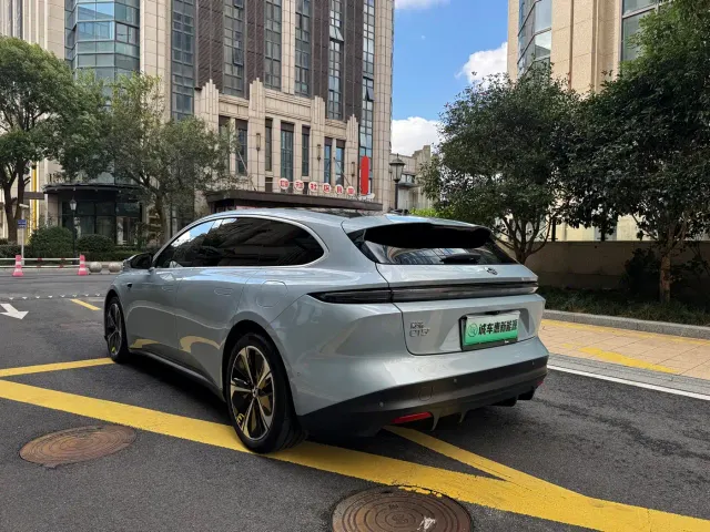 Nio ET5 Touring — Фото автомобиля 14