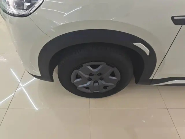 BYD Yuan UP — Фото автомобиля 21