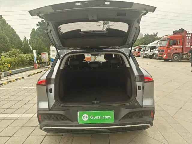 Baojun Yunhai — Фото автомобиля 17