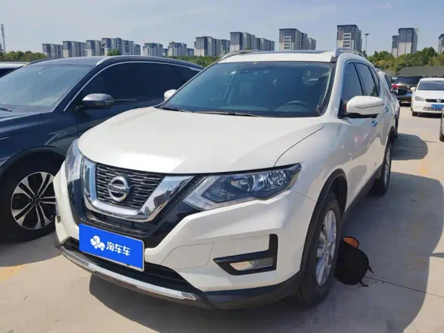 Фотография автомобиля — Nissan X-Trail