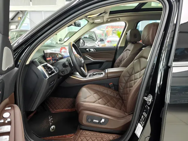 BMW X5 — Фото автомобиля 13