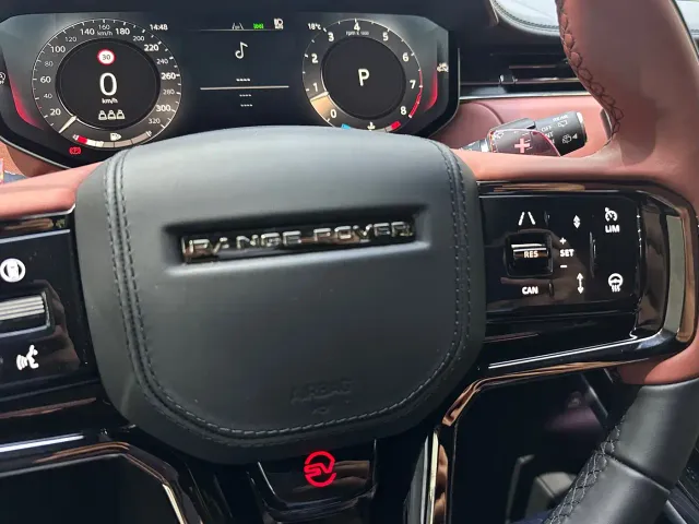 Land Rover Range Rover Sport — Фото автомобиля 24