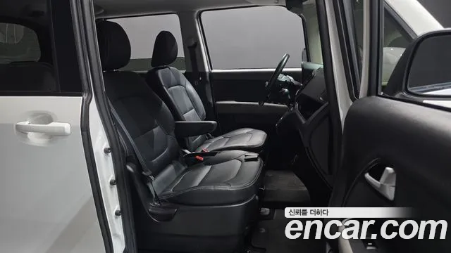 Kia RAY Новый Kia Ray Signature — Фото автомобиля 25