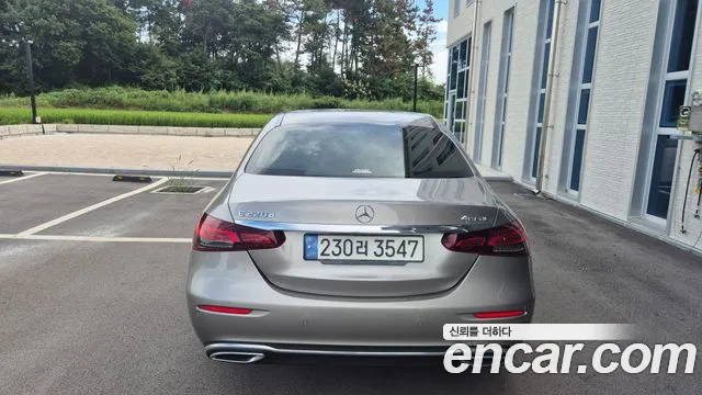 Mercedes-Benz E-Class W213 — Фото автомобиля 4