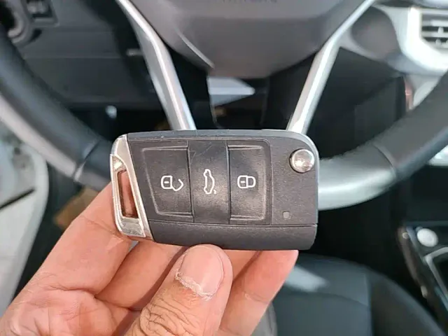 Volkswagen Tharu — Фото автомобиля 8