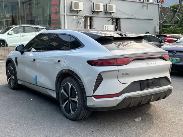 BYD Song L EV — Фото автомобиля 6