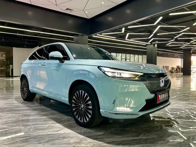 Honda e:NP1 — Фото автомобиля 3