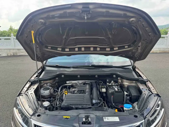 Skoda Karoq — Фото автомобиля 19