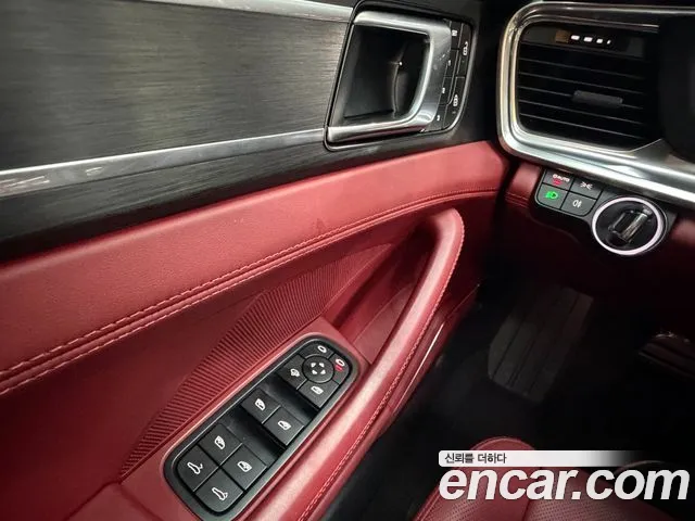 Porsche Panamera 971 — Фото автомобиля 17