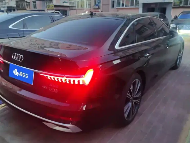 Audi A6L — Фото автомобиля 3
