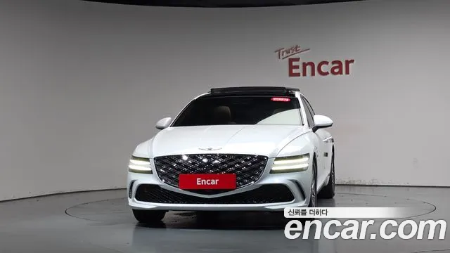 Genesis G80 RG3 — Фото автомобиля 3