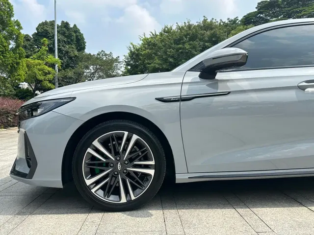 Chery Arrizo 8 — Фото автомобиля 8