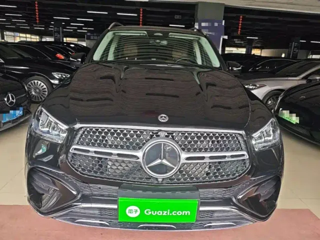 Mercedes-Benz GLE-Class — Фото автомобиля 2