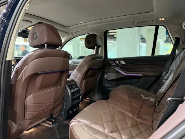 BMW X5 — Фото автомобиля 7