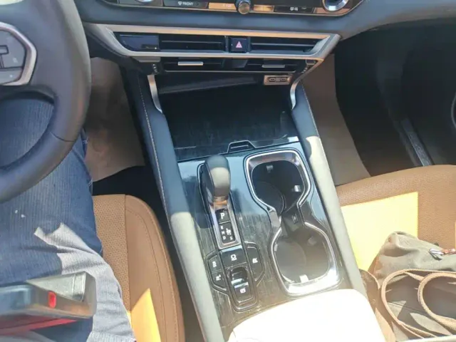 Lexus RX — Фото автомобиля 13