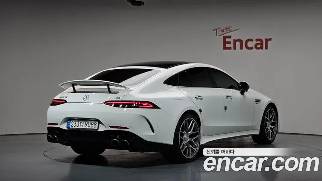 Mercedes-Benz AMG GT 4 двери 43 4MATIC+ Dynamic — Фото автомобиля 2