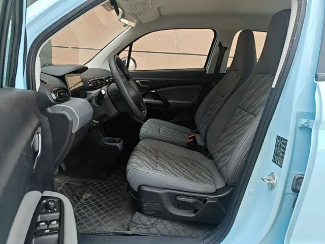 Leapmotor T03 — Фото автомобиля 14