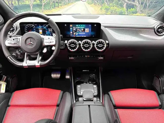 Mercedes-Benz GLA-Class AMG — Фото автомобиля 6
