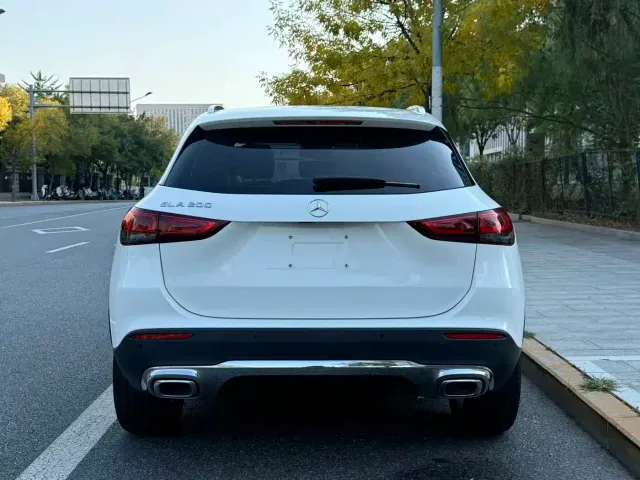 Mercedes-Benz GLA-Class — Фото автомобиля 18