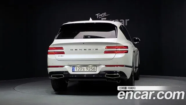 Genesis GV80 — Фото автомобиля 4