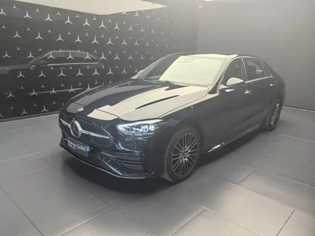 Фотография автомобиля — Mercedes-Benz C-Class