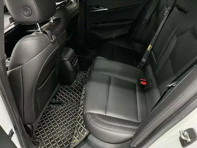 Cadillac CT4 — Фото автомобиля 13
