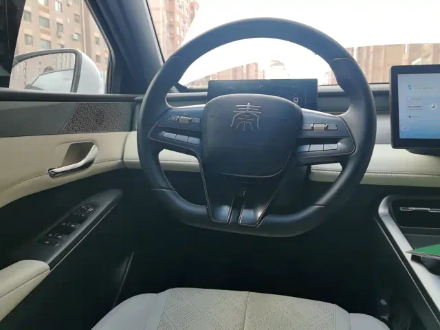 BYD Qin PLUS — Фото автомобиля 6