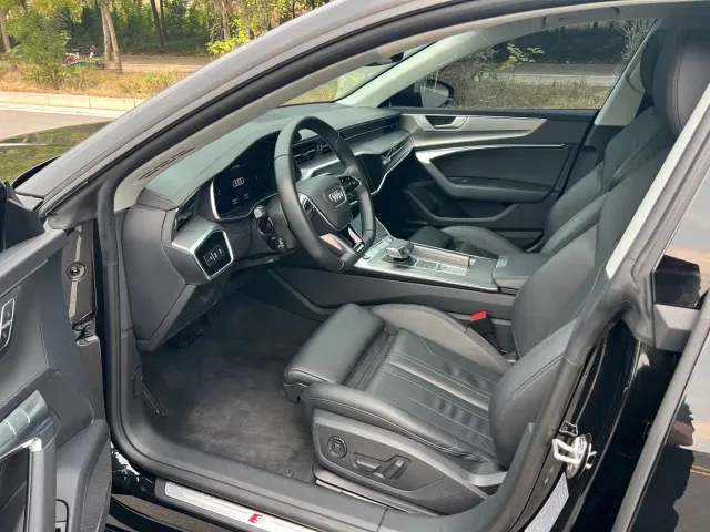 Audi A7 — Фото автомобиля 4
