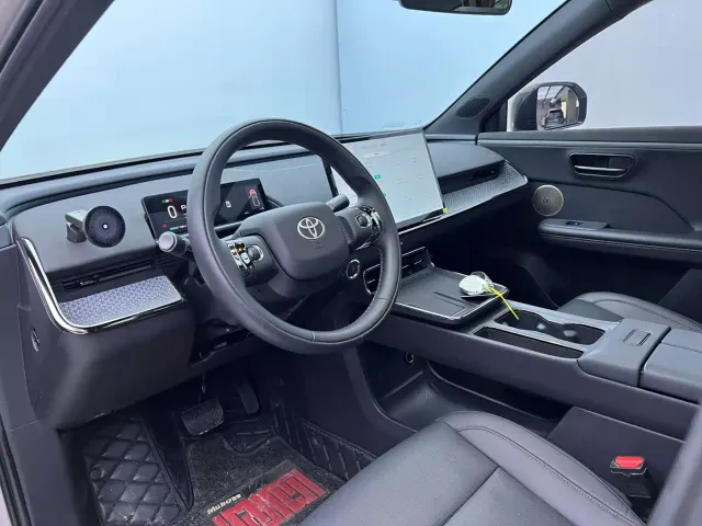 Toyota BoZhi 3X — Фото автомобиля 6