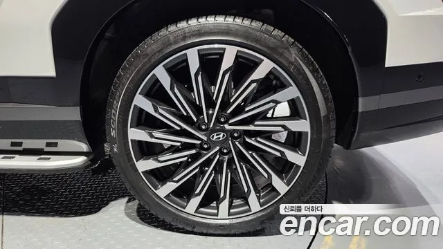 Hyundai Santafe Santa Fe (MX5) Бензин 2.5T 2WD — Фото автомобиля 15