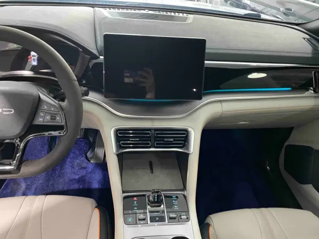 BYD Song PLUS — Фото автомобиля 5