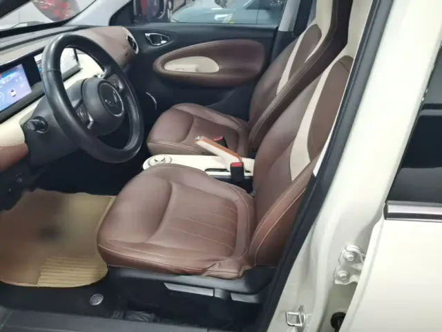 Wuling Bingo — Фото автомобиля 14
