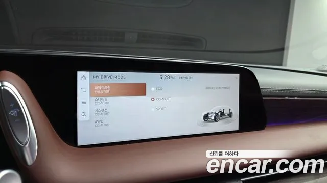 Genesis G90 Бензин 3.5 турбо AWD — Фото автомобиля 12