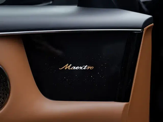 Maextro S800 — Фото автомобиля 24