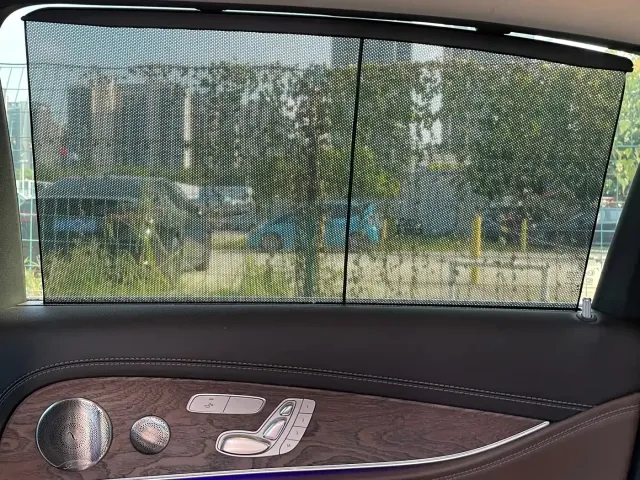 Mercedes-Benz E-Class — Фото автомобиля 14