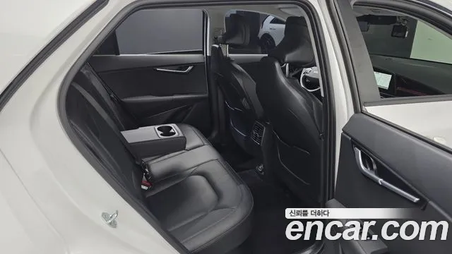 Kia Niro The All New — Фото автомобиля 18