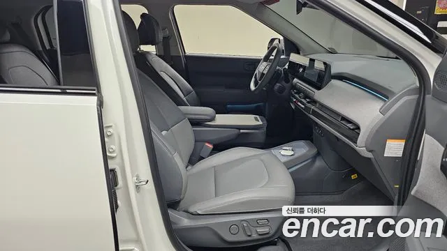 Kia EV3 — Фото автомобиля 10