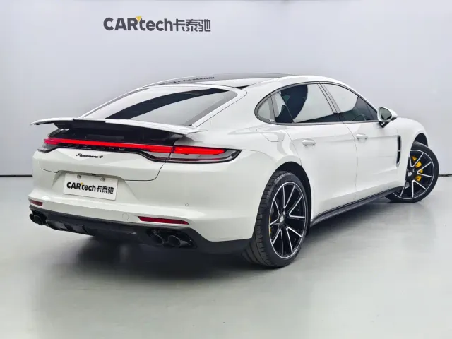 Porsche Panamera — Фото автомобиля 4