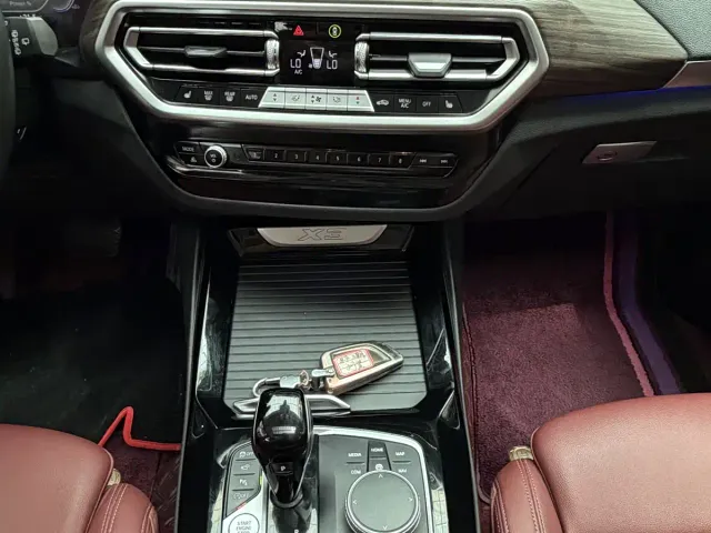 BMW X3 — Фото автомобиля 14
