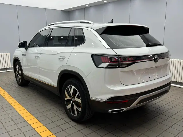 Volkswagen Tayron — Фото автомобиля 4