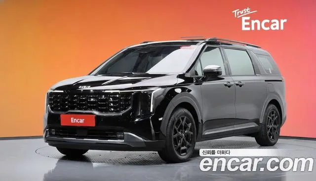 Фотография автомобиля — Kia Carnival