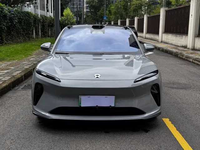 Nio ET5 — Фото автомобиля 2