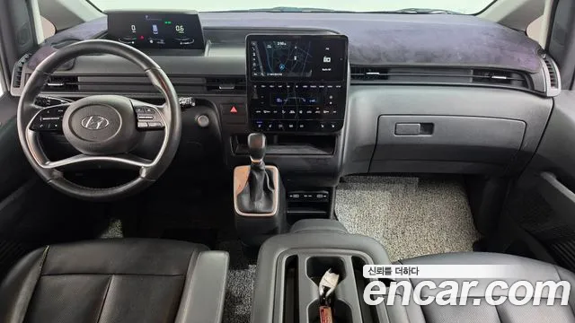 Hyundai Staria — Фото автомобиля 10