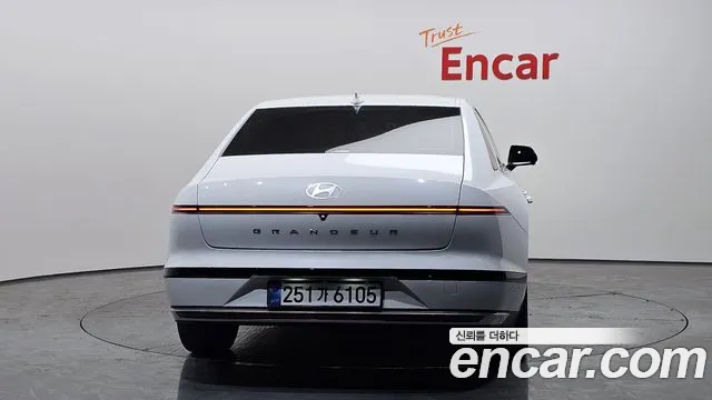 Hyundai Grandeur Grandeur (GN7) 2.5 Бензин 2WD — Фото автомобиля 4