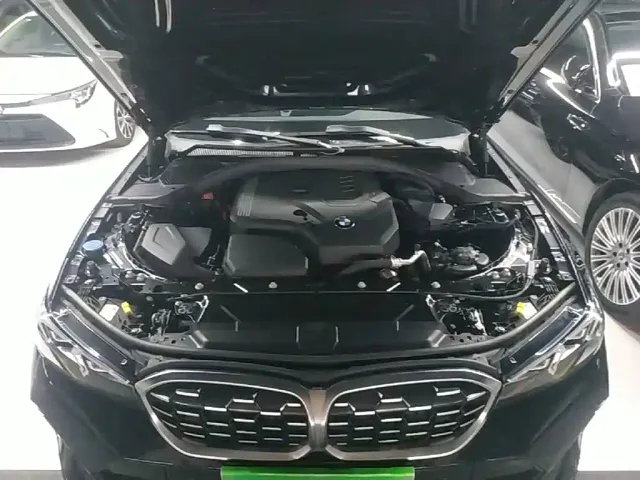 BMW 3 Series — Фото автомобиля 19