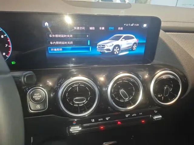 Mercedes-Benz GLA-Class — Фото автомобиля 12