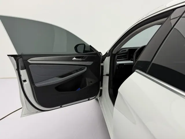 Volkswagen Lamando — Фото автомобиля 23